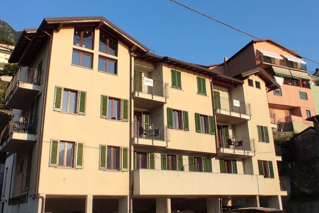 Appartamenti Regina Lake Como Dorio Luaran gambar