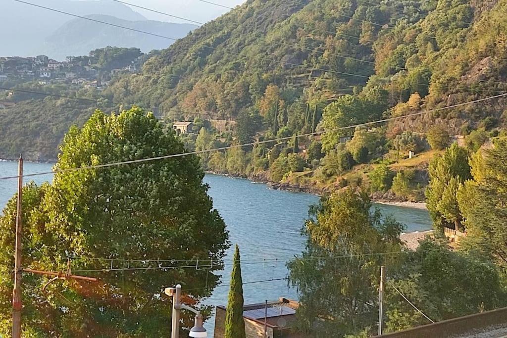 Appartamenti Regina Lake Como Dorio Luaran gambar